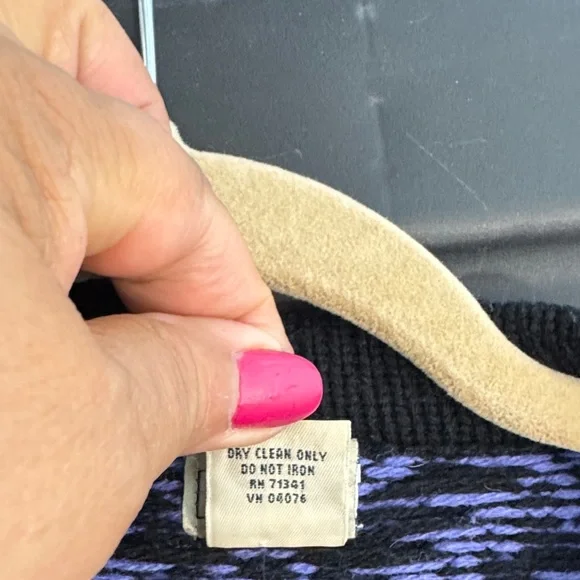 Vintage L. L. Bean Purple and Black Knit Cardigan 100% merino wool - Picture 11 of 11